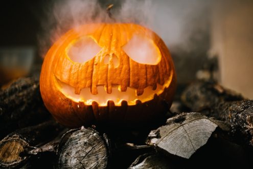 1.8_halloween-2905531_Benjamin Balazs_pixabay_800x600